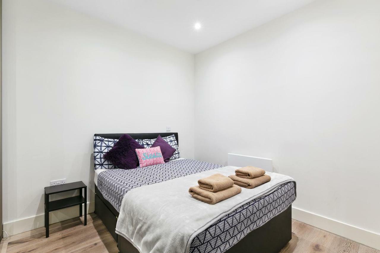 هارموندسورث Mondial Apartments At Heathrow المظهر الخارجي الصورة