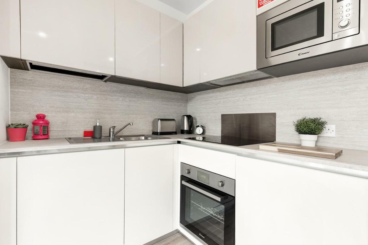 هارموندسورث Mondial Apartments At Heathrow المظهر الخارجي الصورة
