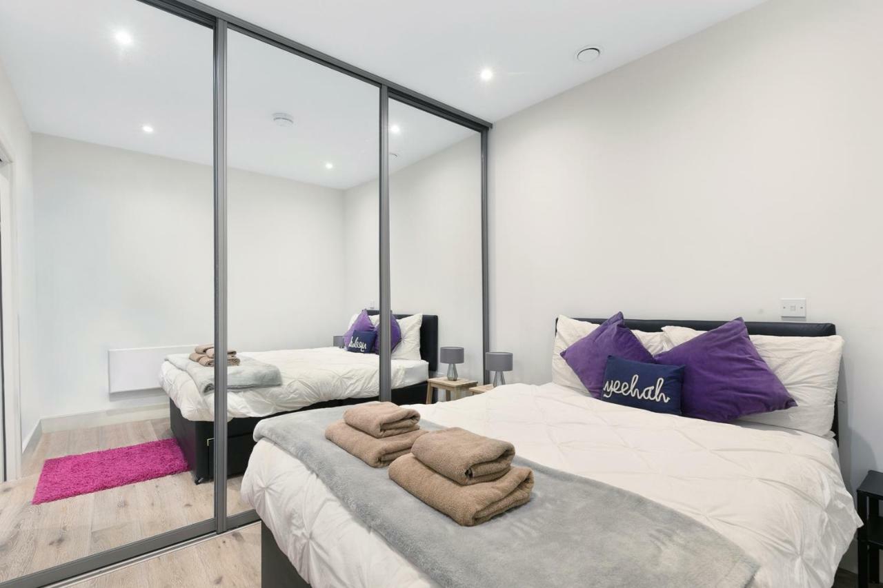 هارموندسورث Mondial Apartments At Heathrow المظهر الخارجي الصورة