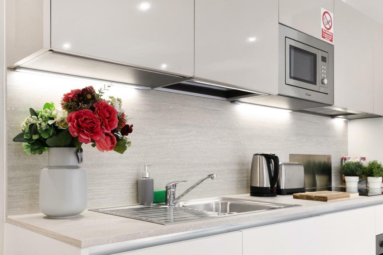 هارموندسورث Mondial Apartments At Heathrow المظهر الخارجي الصورة