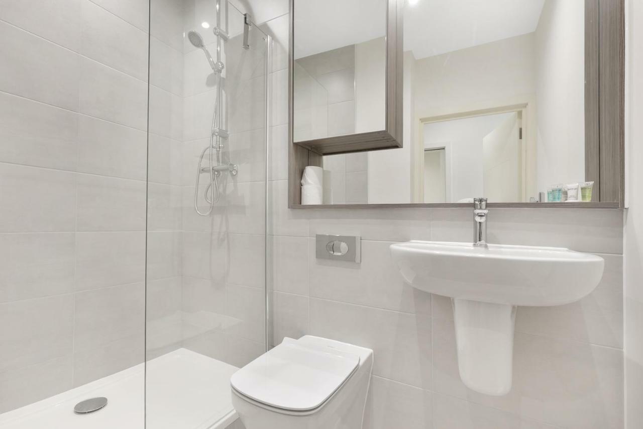 هارموندسورث Mondial Apartments At Heathrow المظهر الخارجي الصورة