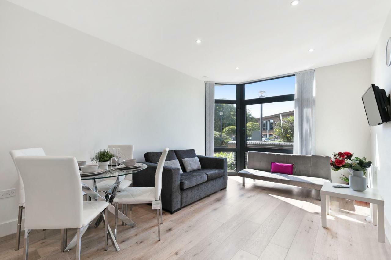 هارموندسورث Mondial Apartments At Heathrow المظهر الخارجي الصورة