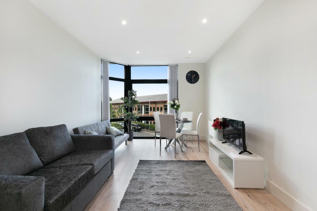 هارموندسورث Mondial Apartments At Heathrow المظهر الخارجي الصورة