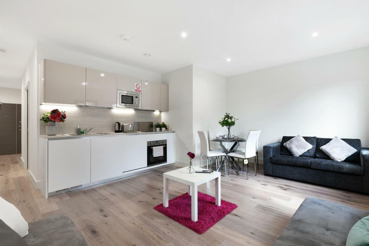 هارموندسورث Mondial Apartments At Heathrow المظهر الخارجي الصورة