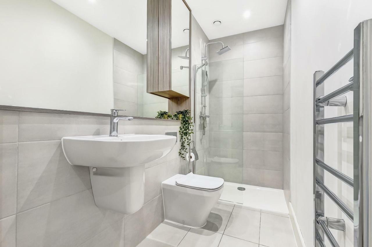 هارموندسورث Mondial Apartments At Heathrow المظهر الخارجي الصورة