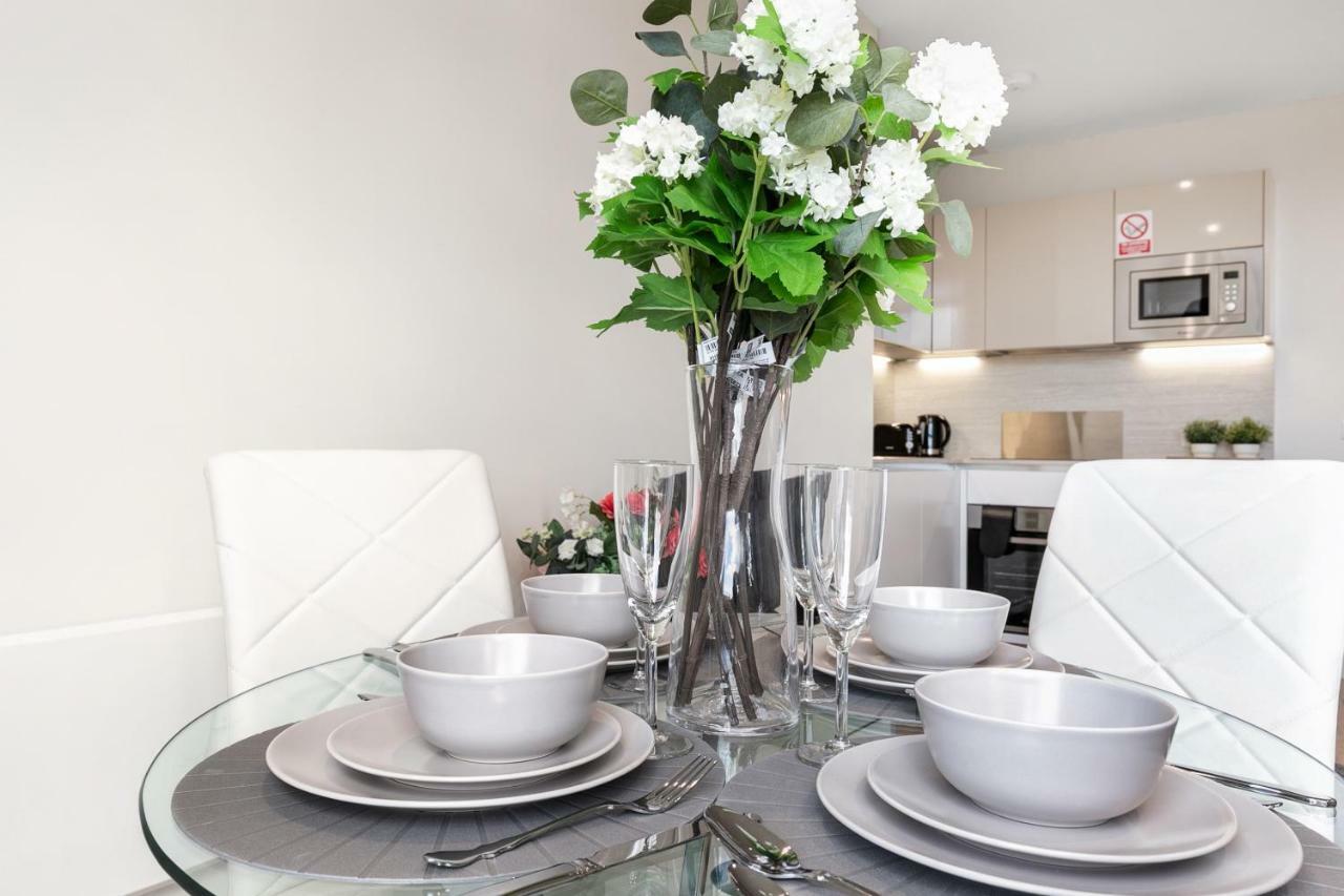 هارموندسورث Mondial Apartments At Heathrow المظهر الخارجي الصورة