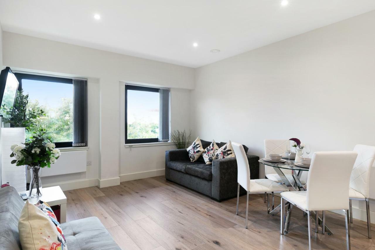 هارموندسورث Mondial Apartments At Heathrow المظهر الخارجي الصورة