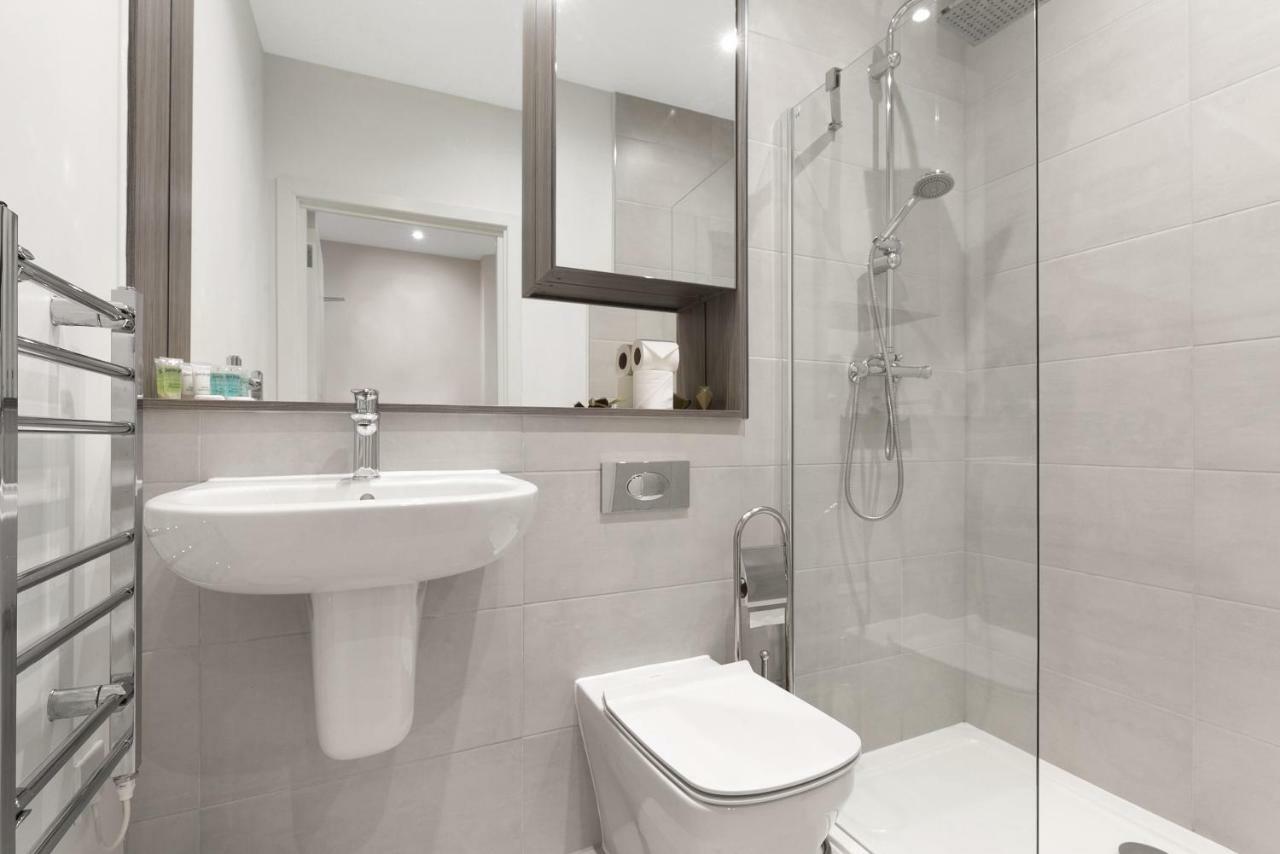 هارموندسورث Mondial Apartments At Heathrow المظهر الخارجي الصورة