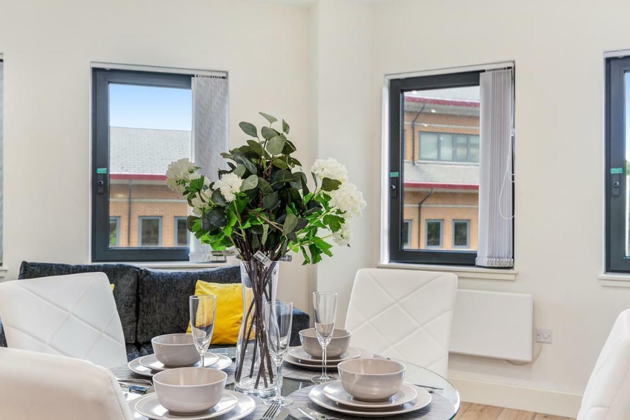 هارموندسورث Mondial Apartments At Heathrow المظهر الخارجي الصورة