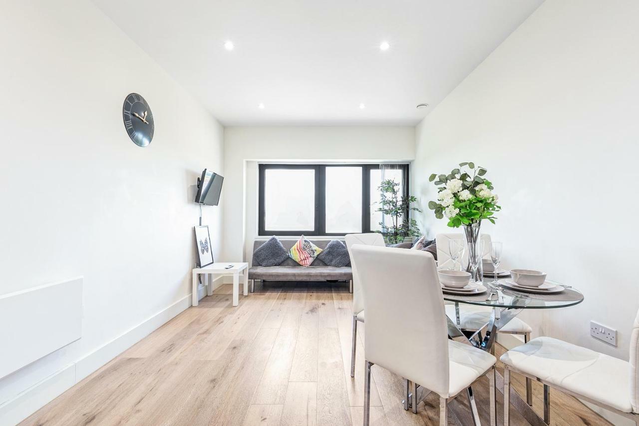 هارموندسورث Mondial Apartments At Heathrow المظهر الخارجي الصورة
